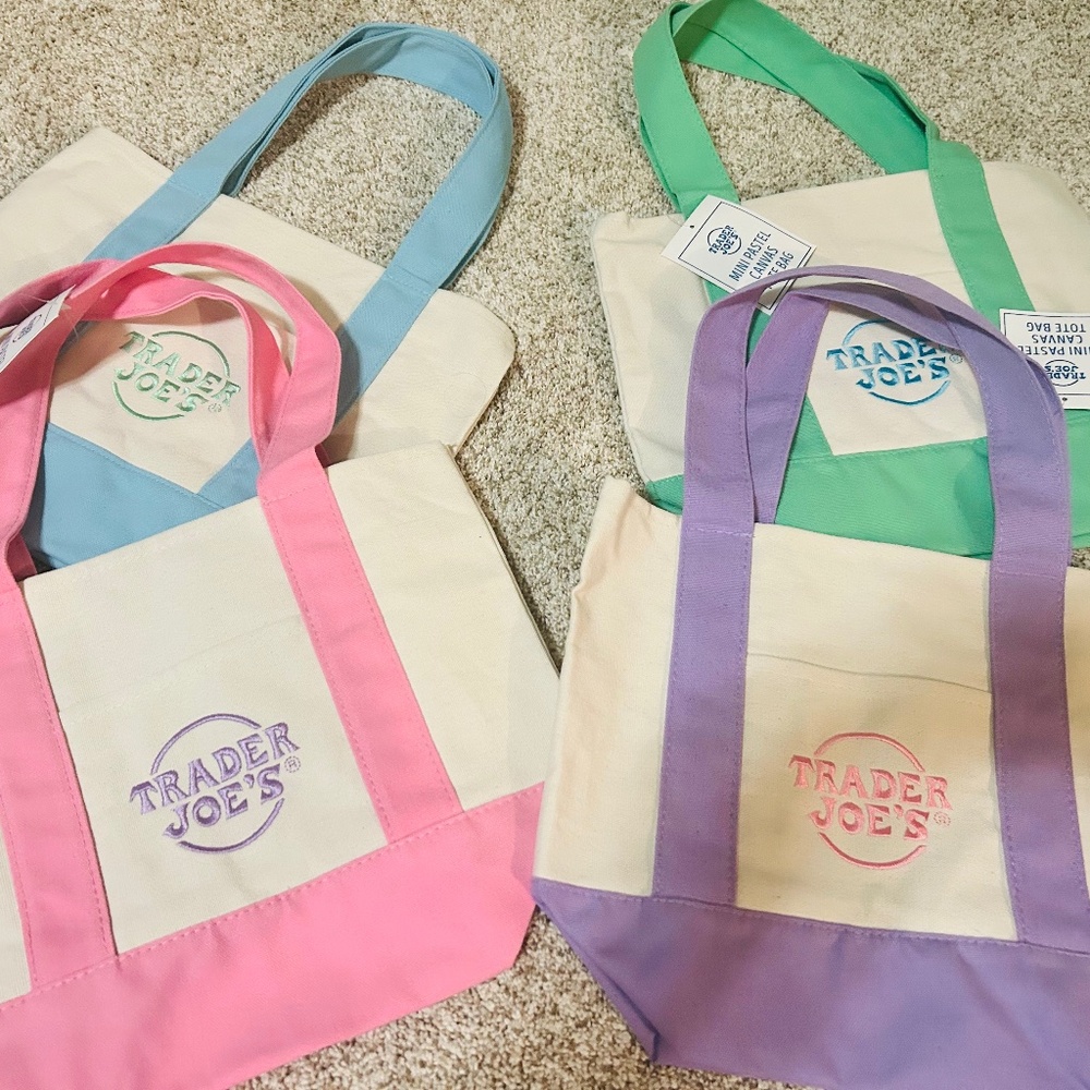 Trader Joe's mini tote bag set of 4